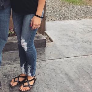 Distressed MATERNITY jeans - full panel - size 24